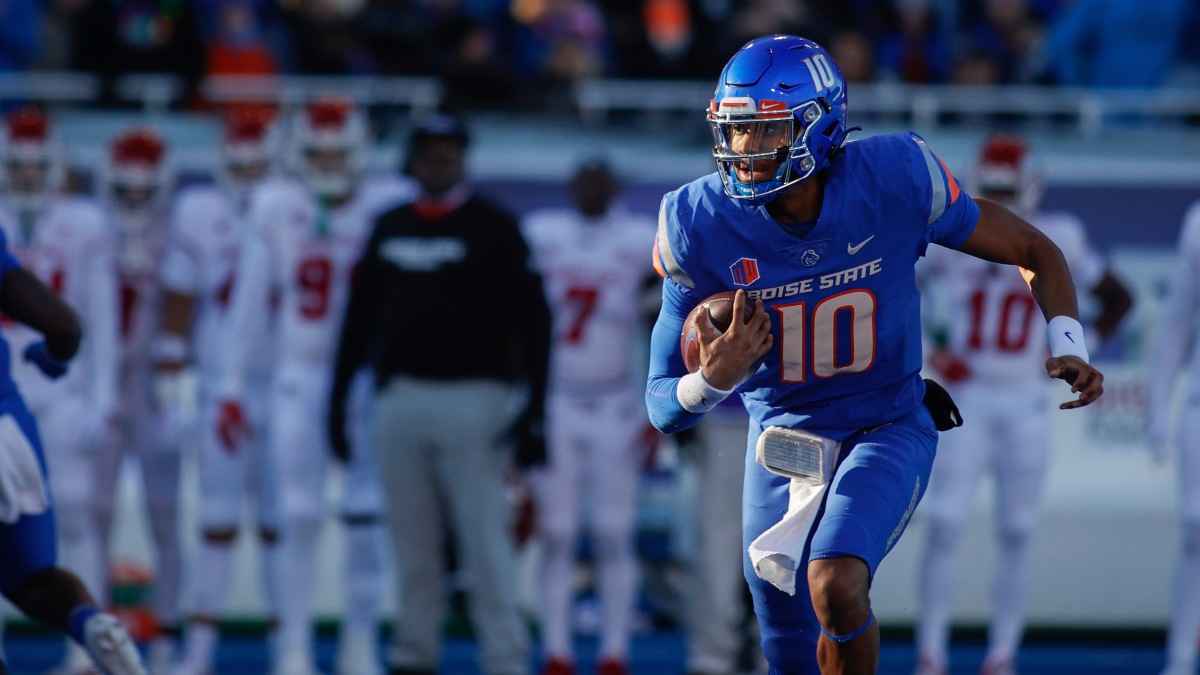 Boise State starts spring practice with all eyes on sophomore Hank Bachmeier