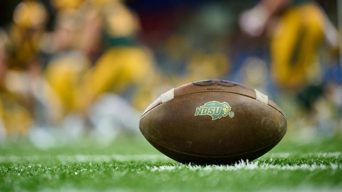 Ndsu Football Schedule 2024 Lise Sarena